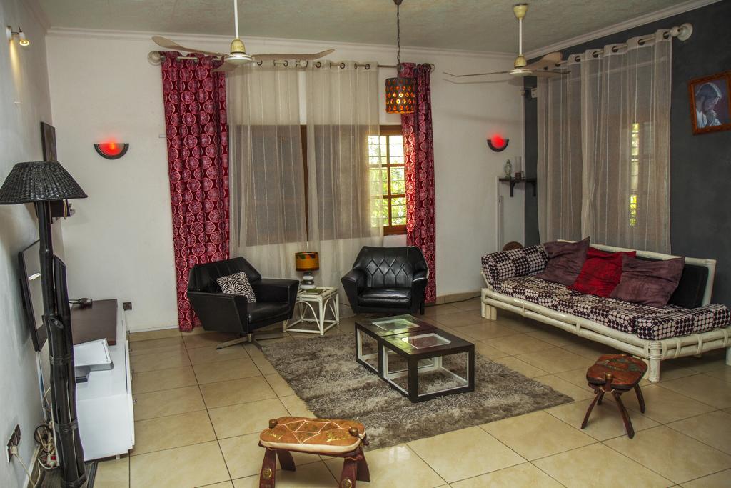 La Maison De Canelya Cotonou Exterior photo